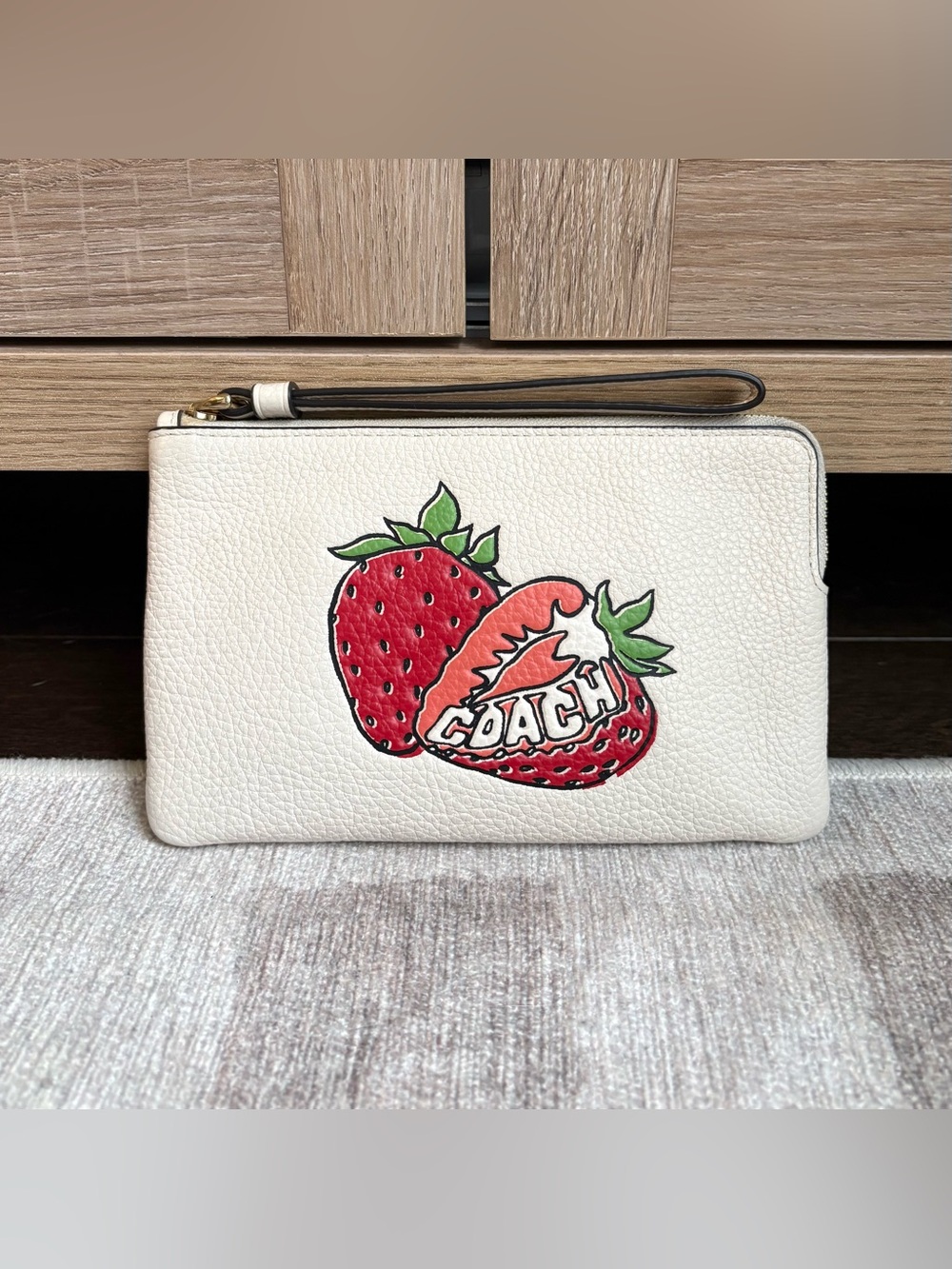 COACH Strawberry Large Corner Zip White Pebbled Leather Wristlet Wallet